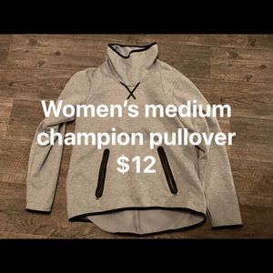 Women’s champion pullover size medium